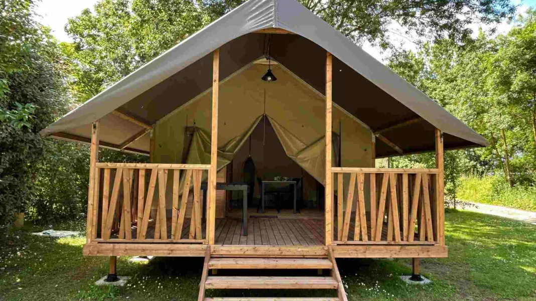 CAMPING LA VALLEE DES VIGNES