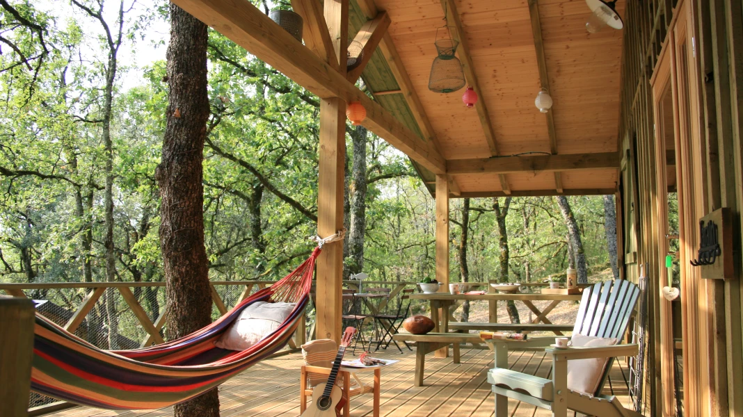 VILLAGES VACANCES CHÂTEAU DE TERMES