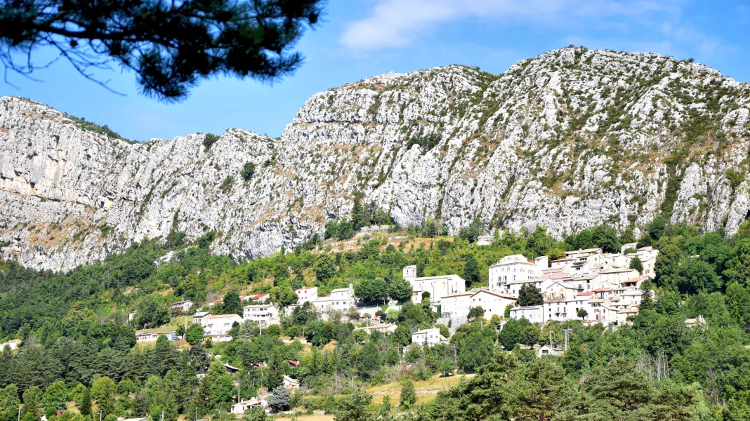 CAMPING LA PINATELLE