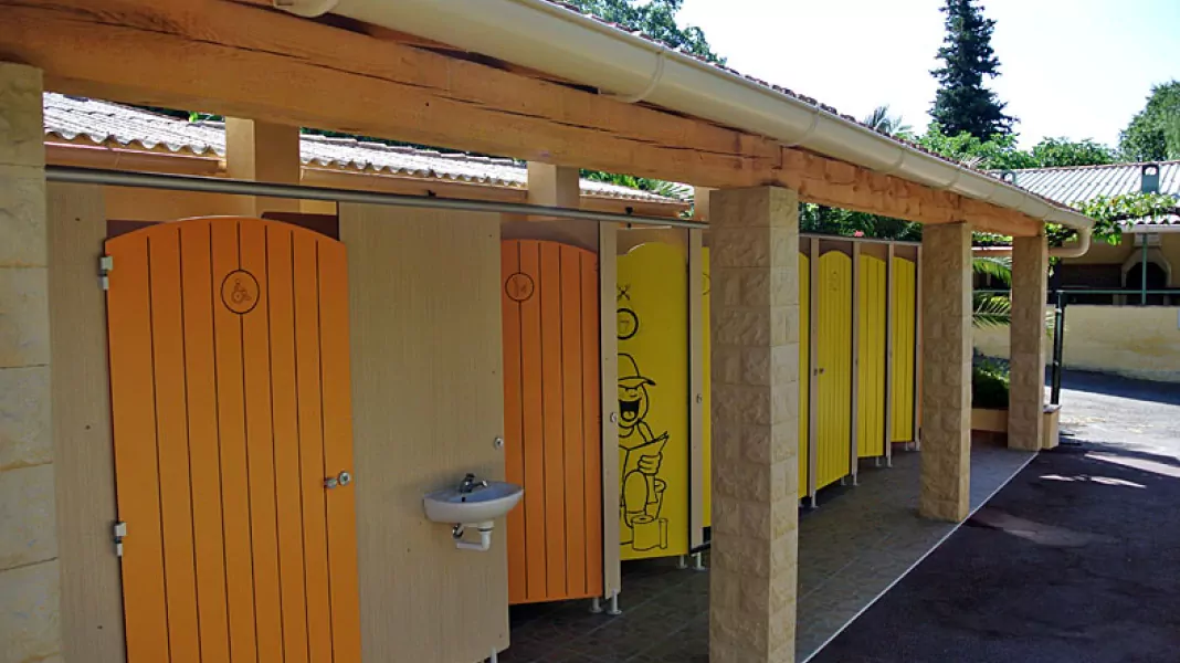 CAMPING LA FERME RIOLA